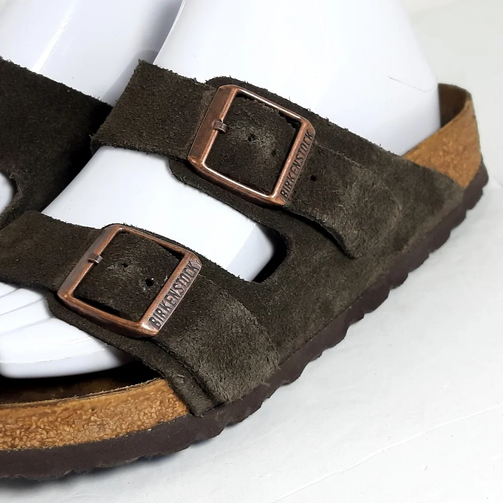 BIRKENSTOCK  women's Arizona Birko-Flor Nubuck Mocha Two-Strap Sandals EU36 Us5_2